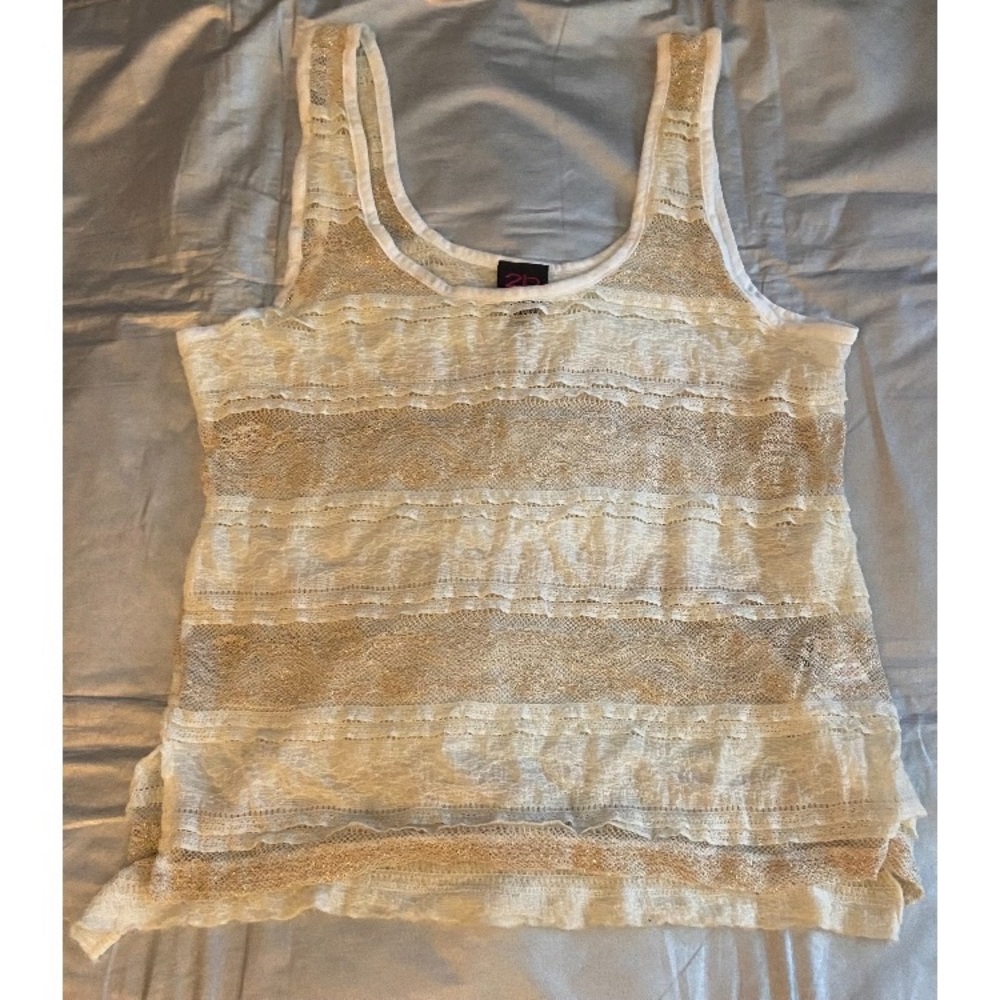 2b Bebe - ✨Golden lace layering Tank top ✨